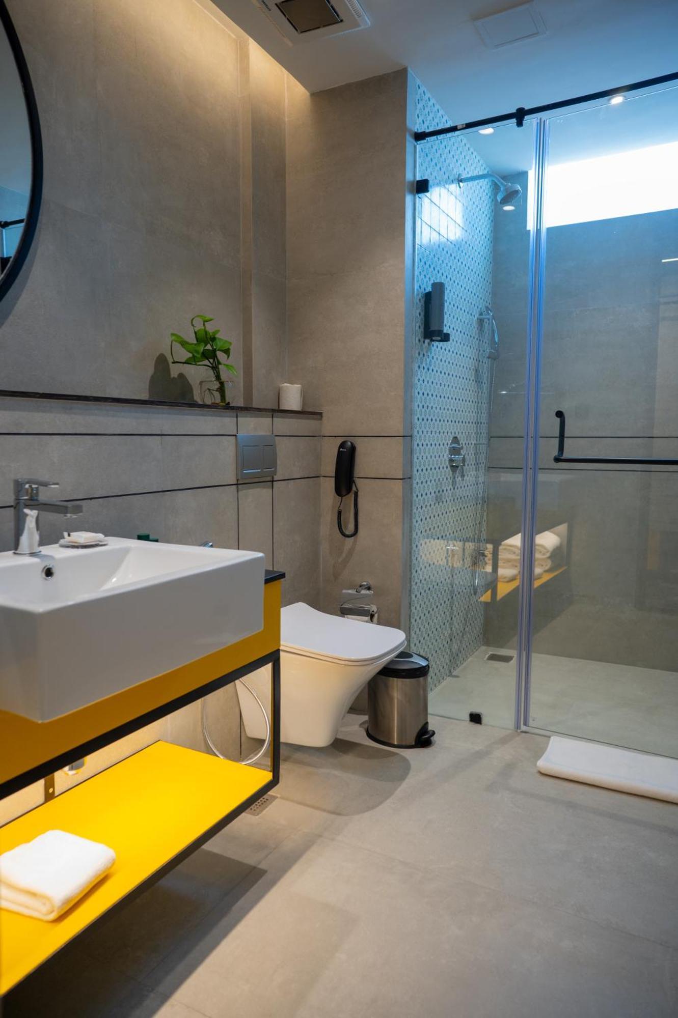 Zibe Luxe Kakinada By Grt Hotels 外观 照片